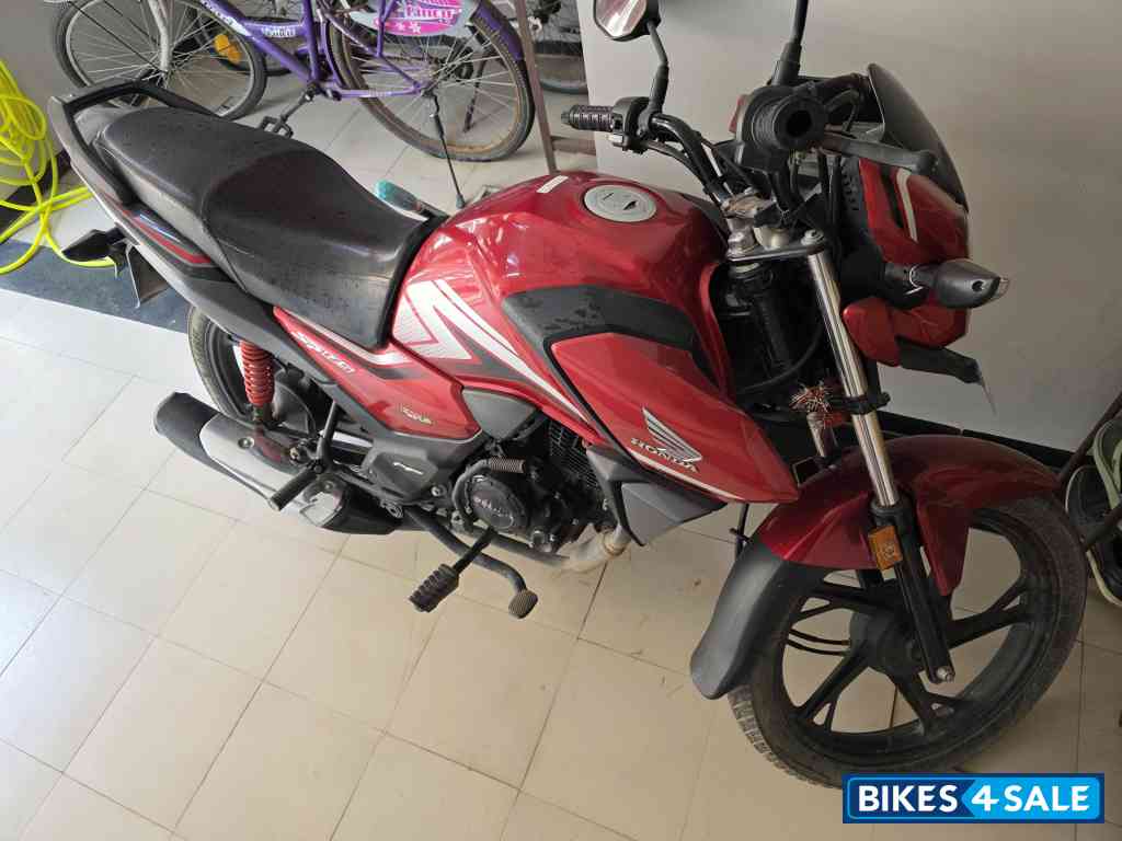 Red Honda SP125 Drum 2025