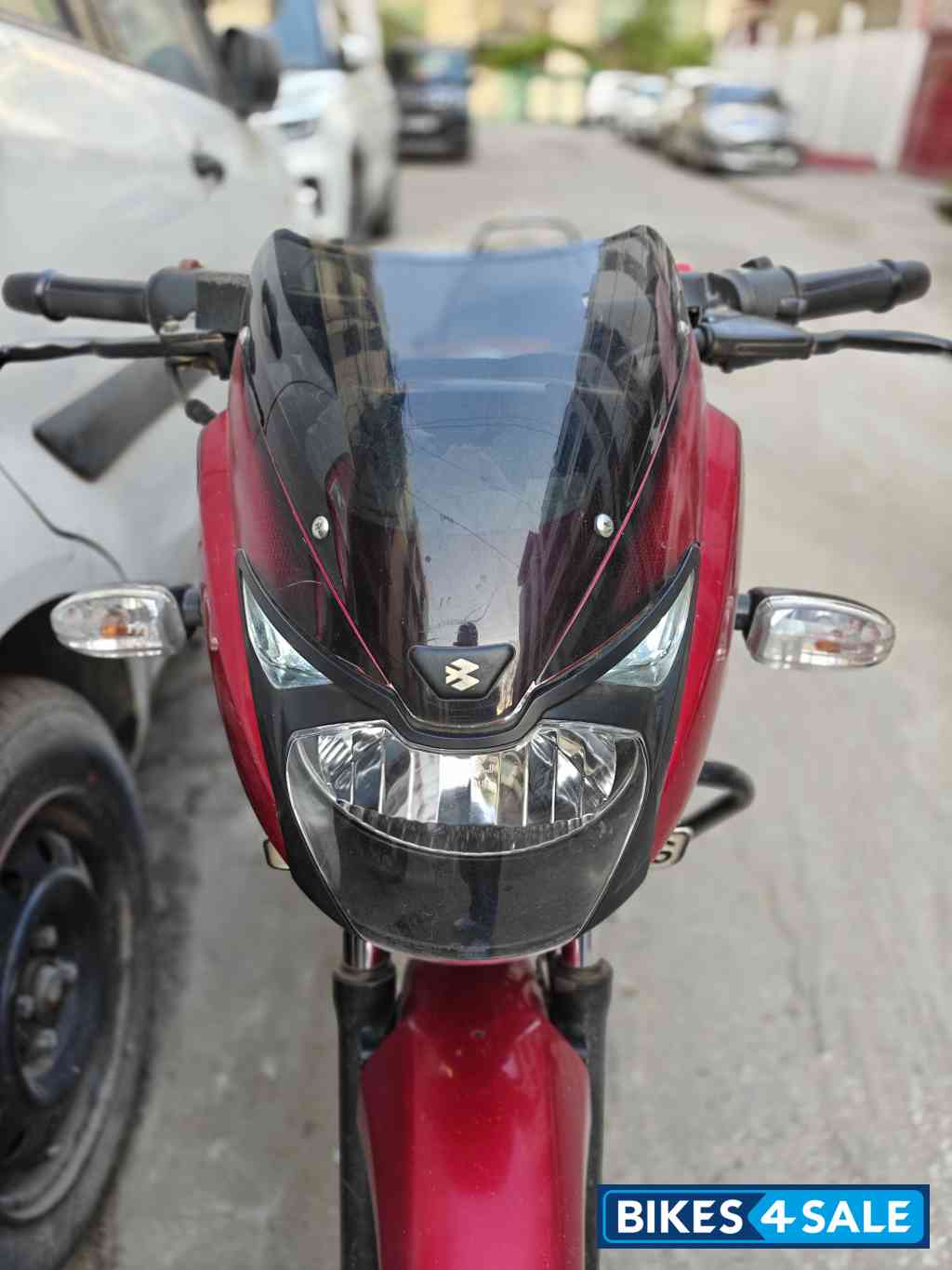 Red Bajaj Pulsar 150 DTSi