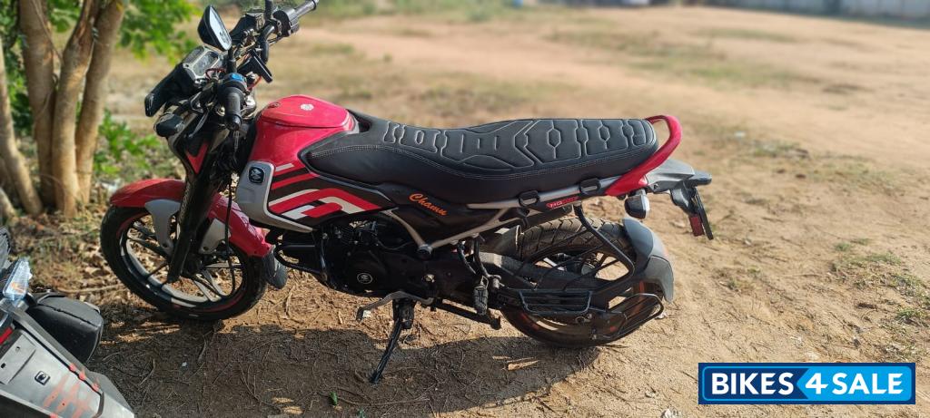 Bajaj Freedom 125 NG04 Disc LED