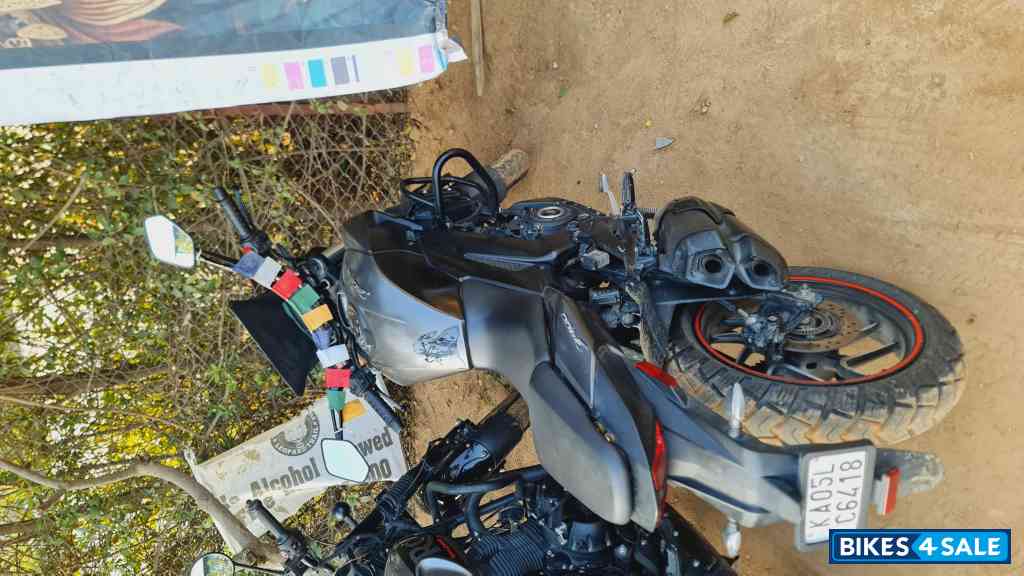Bajaj Dominar 400 ABS BS6