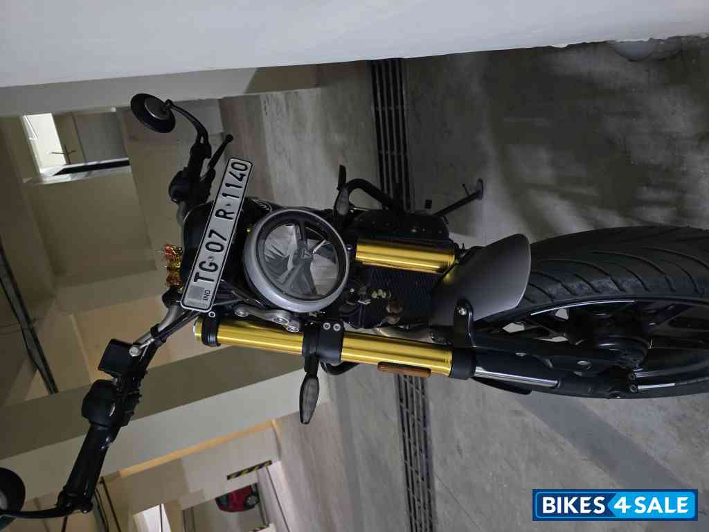 Triumph Speed 400 2025