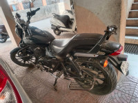 Bajaj Avenger 180 DTS-i