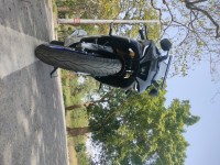 Metallic White Yamaha R15M Icon Performance