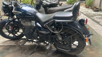 Royal Enfield Meteor 350