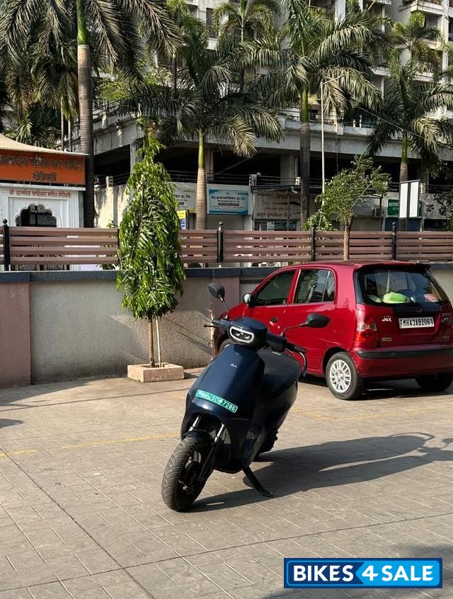 Moonlight Blue Ola S1 Air