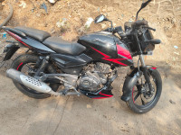 Black And Red Bajaj Pulsar 150