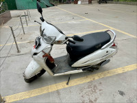 White Honda Activa 3G