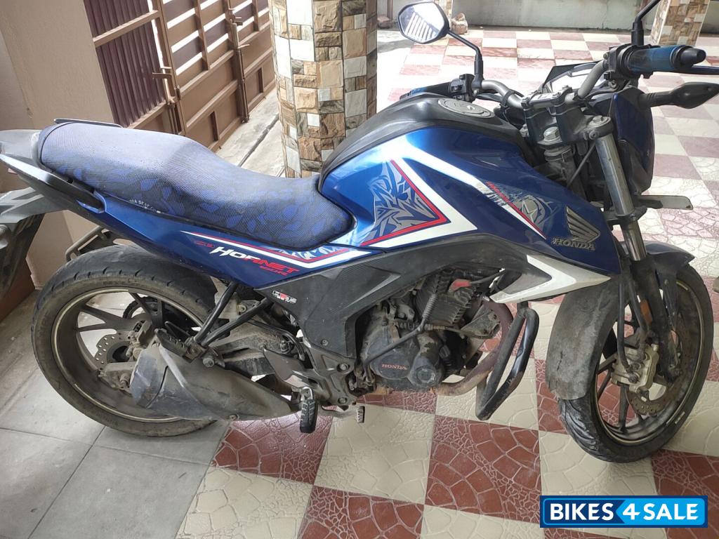 Honda CB Hornet 160R