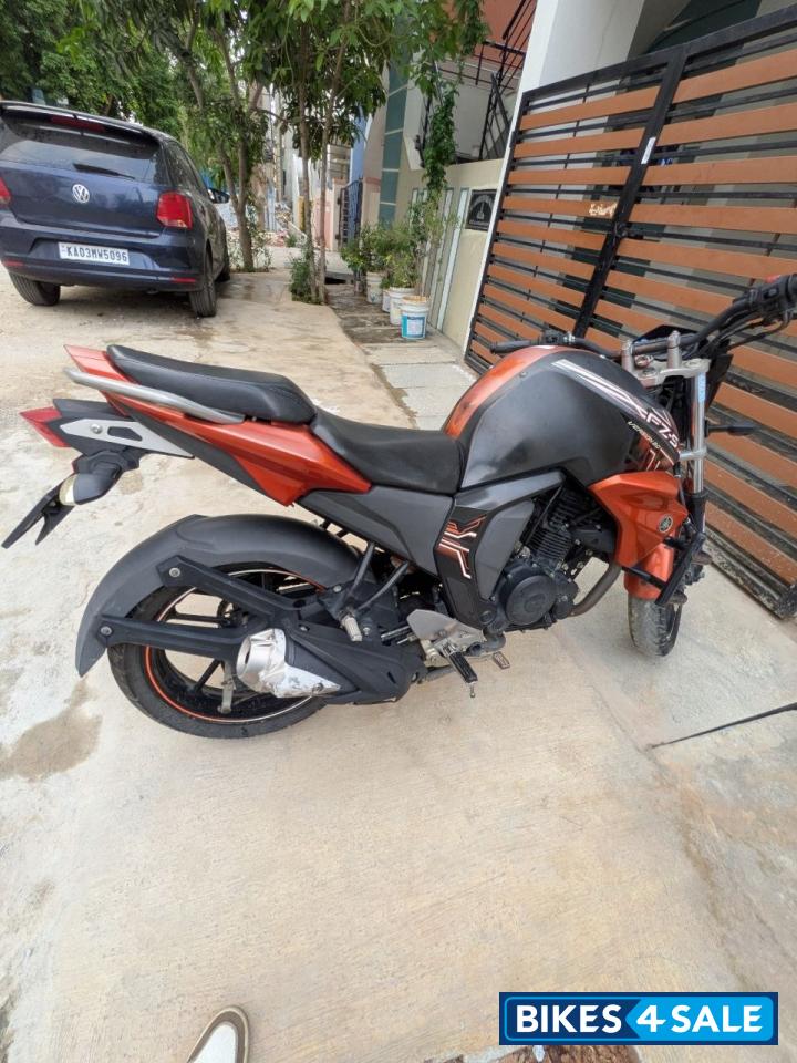 Yamaha FZ-S Yamaha FZ-S