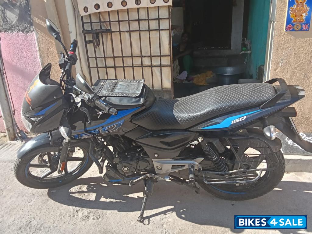 Bajaj Pulsar 150 Twin Disc BS6