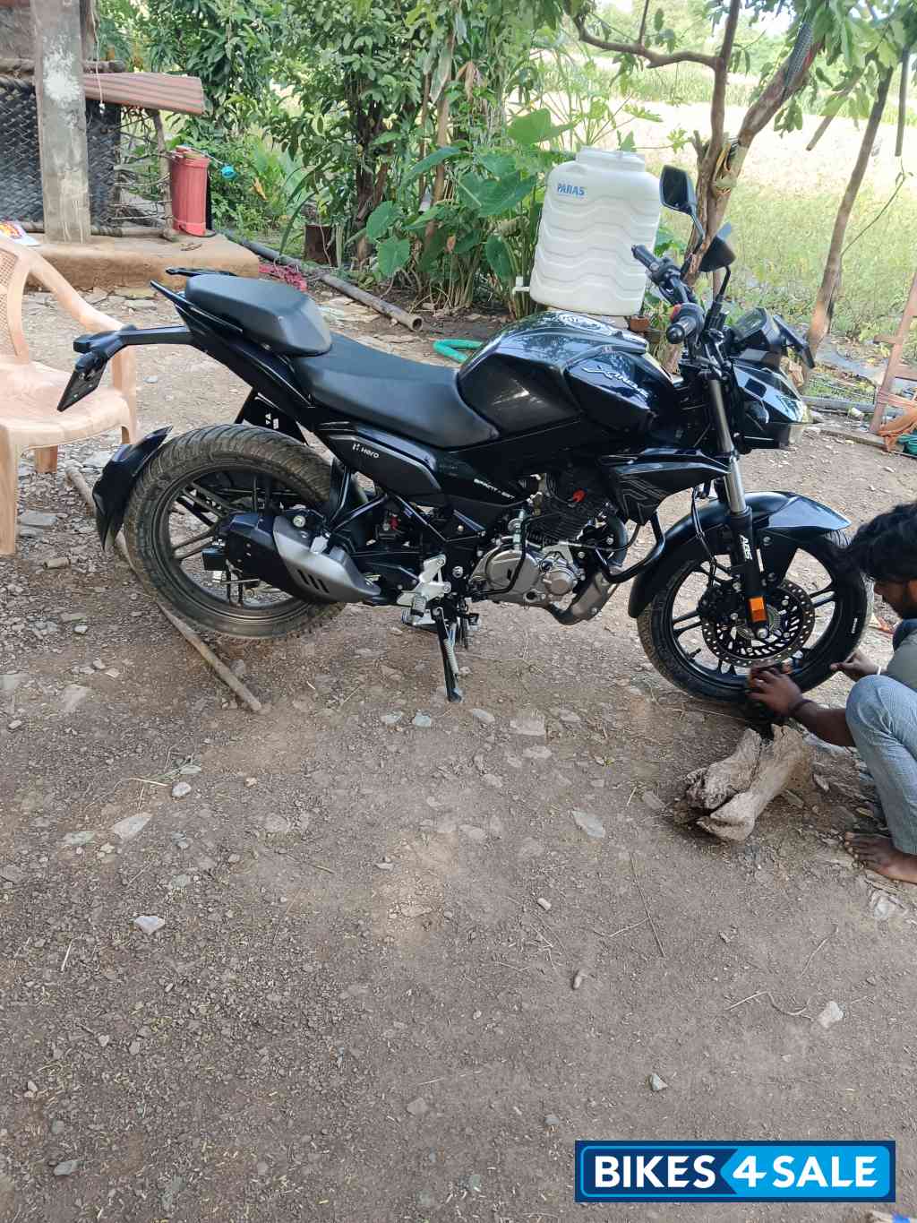 Black Hero Xtreme 125R