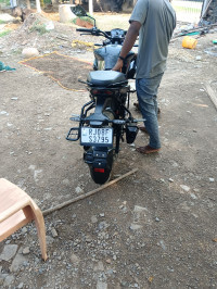 Black Hero Xtreme 125R