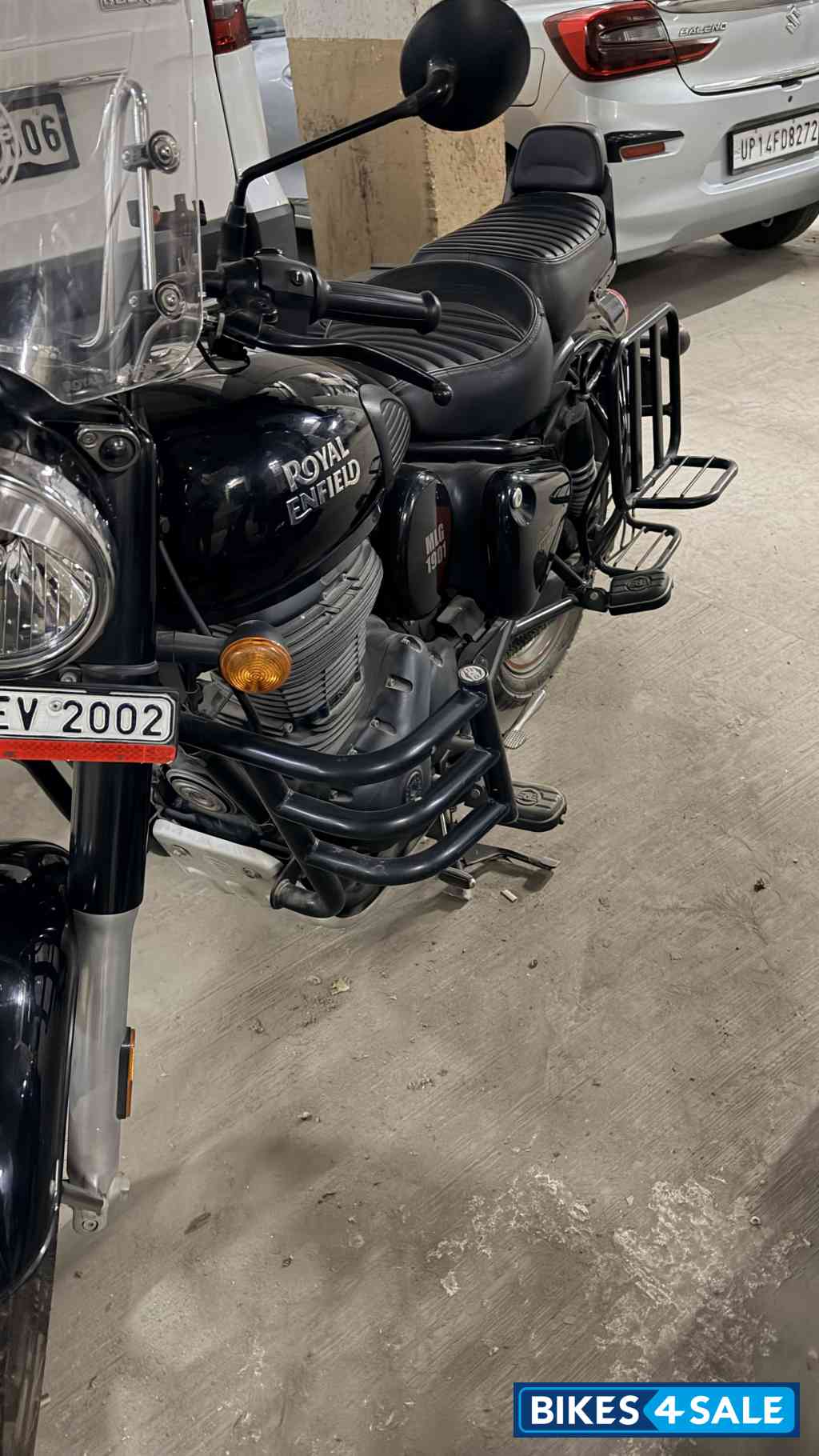 Black Royal Enfield Classic Stealth Black Black Royal Enfield Classic Stealth Black