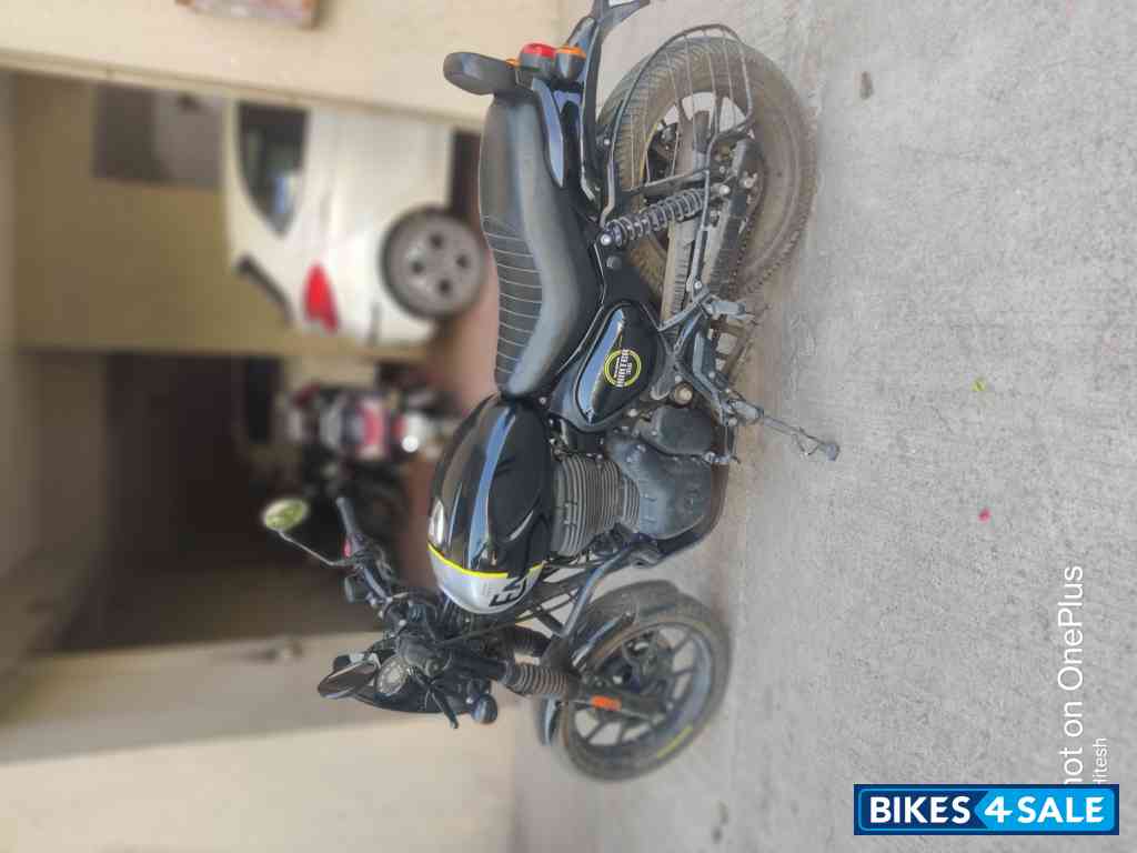 Royal Enfield Hunter 350 Metro