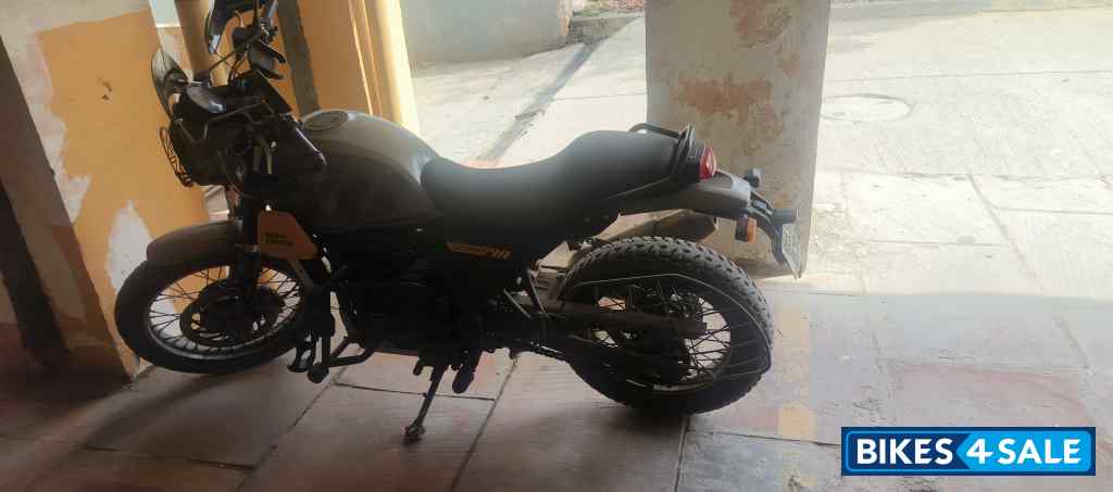 Royal Enfield Scram 411