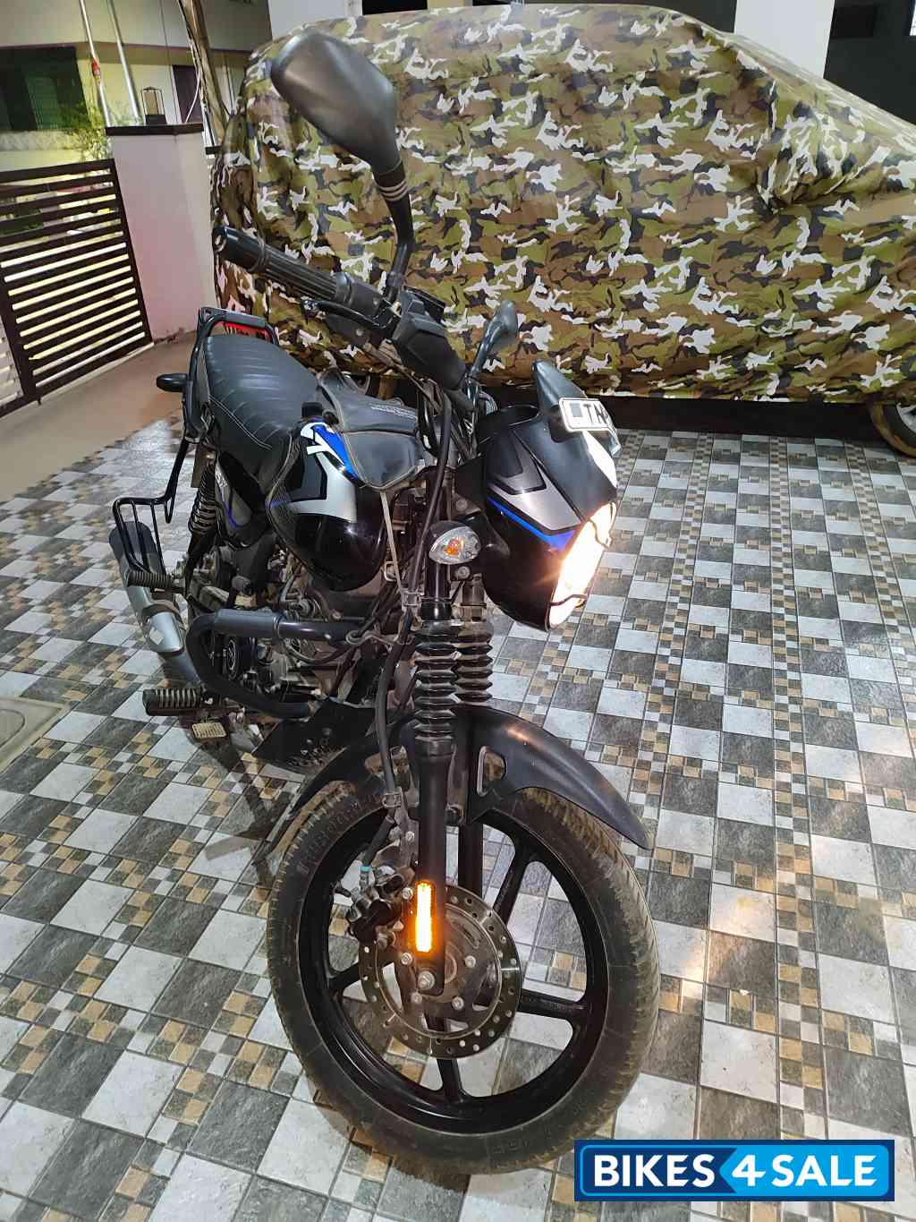 Black & Blue Bajaj CT 125X