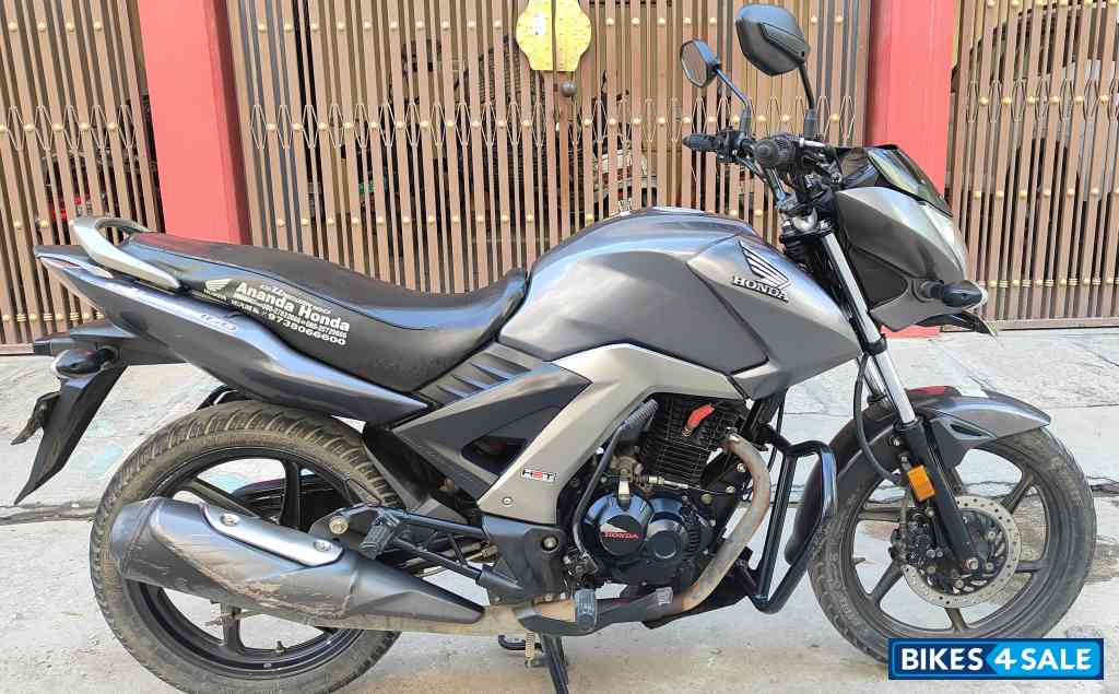 Grey Honda CB Unicorn 160 Grey Honda CB Unicorn 160