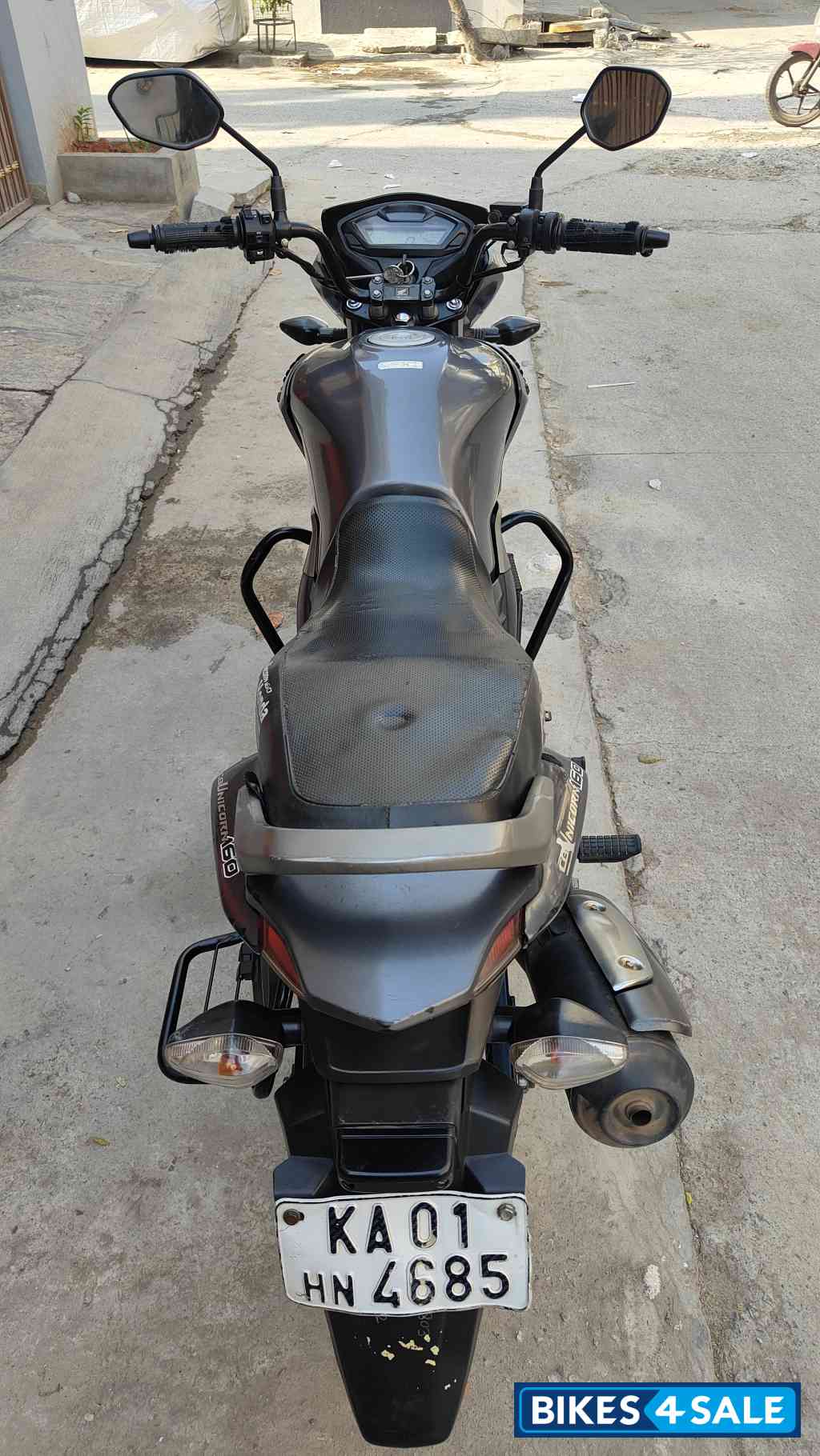 Grey Honda CB Unicorn 160 Grey Honda CB Unicorn 160