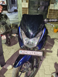 Bajaj Discover 150 F