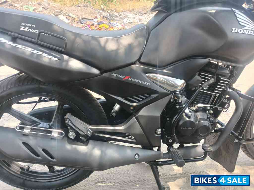 Mat Axis Grey Honda Unicorn 160 BS6