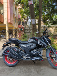 Matte Black TVS Apache RTR 160 4V Special Edition