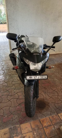 Black Honda CBR 250R