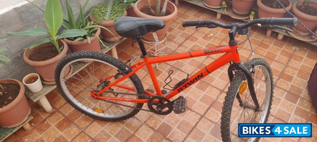 Orange Bicycle Decathlon