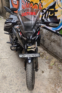 Ebony Black Bajaj Pulsar N150
