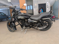 Bajaj Avenger Street 160