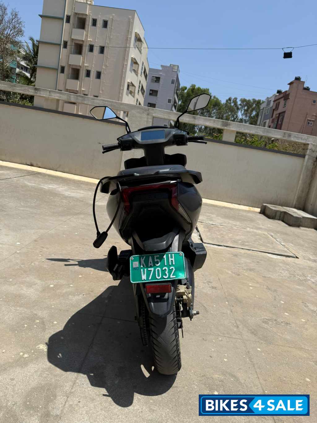 Space Grey Ather 450X