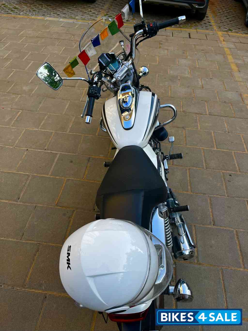 Bajaj Avenger Cruise 220 Bajaj Avenger Cruise 220