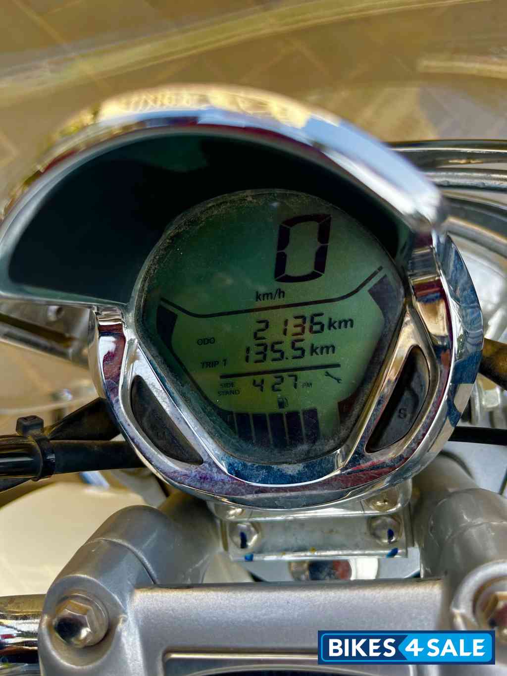 Bajaj Avenger Cruise 220 Bajaj Avenger Cruise 220