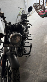 Royal Enfield Meteor 350 Stellar