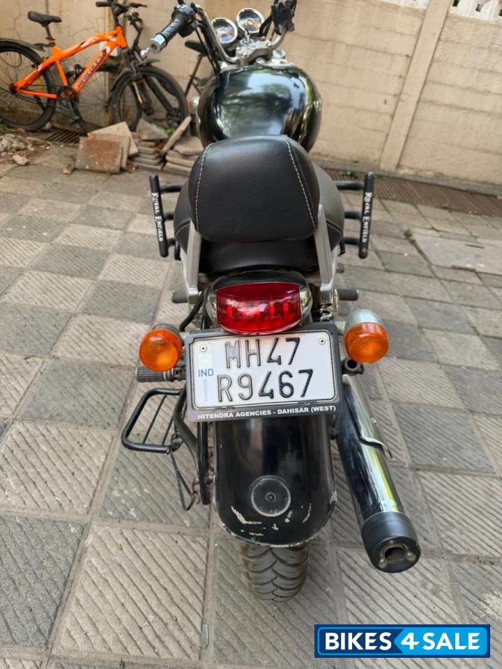Mat Black Royal Enfield Thunderbird 350 Mat Black Royal Enfield Thunderbird 350