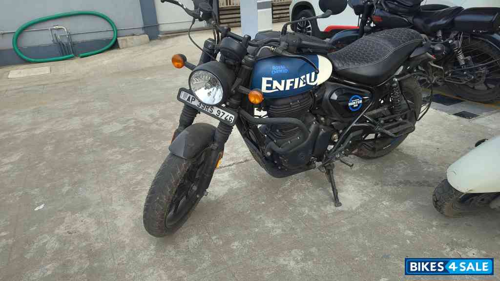 Royal Enfield Hunter 350 Metro