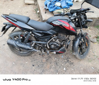 Red Back Bajaj Pulsar 125 Split Seat