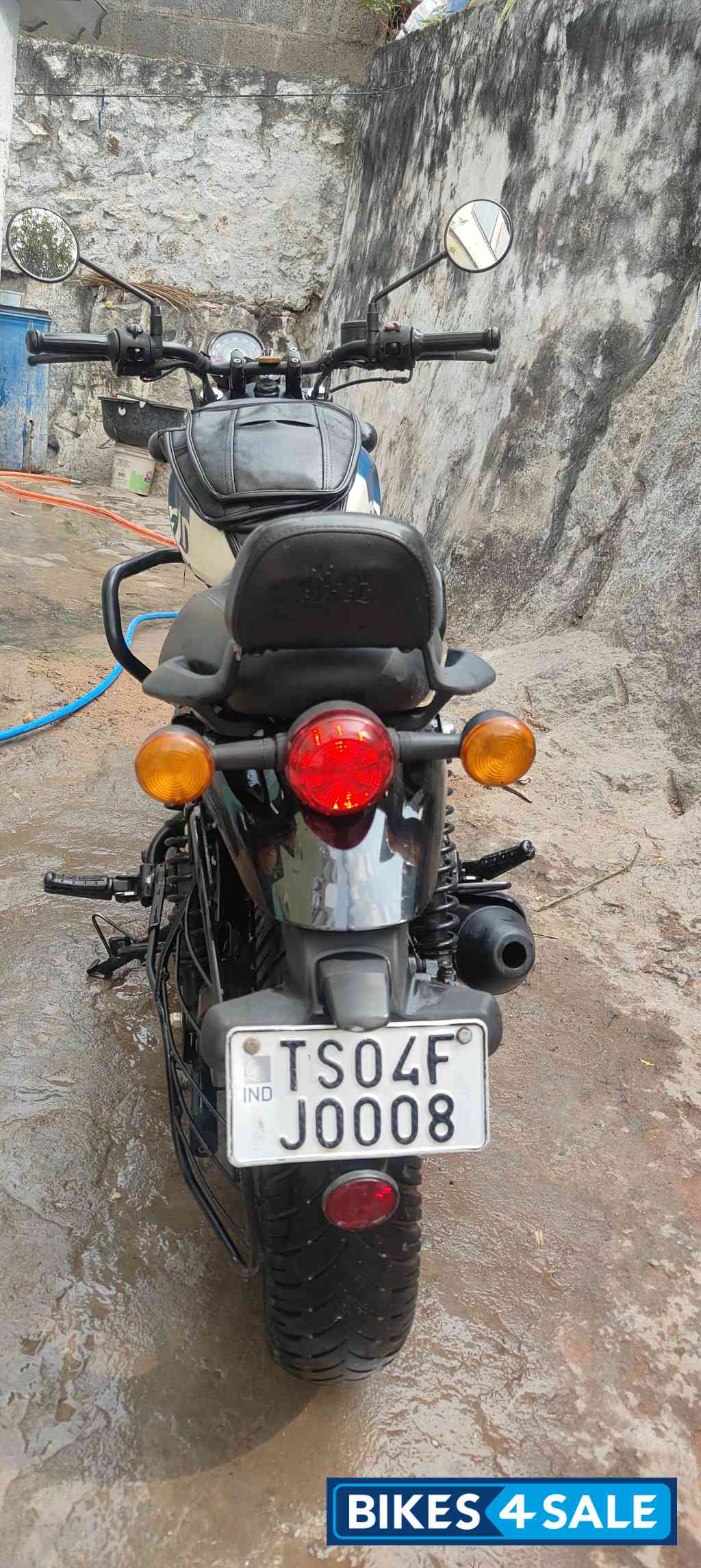 Royal Enfield Hunter 350 Metro