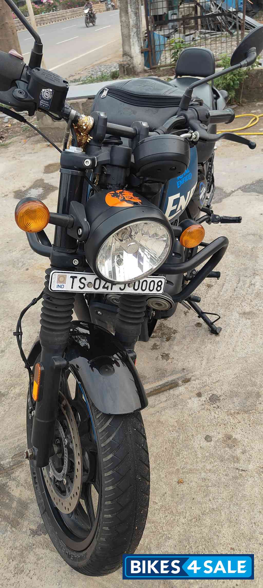 Royal Enfield Hunter 350 Metro