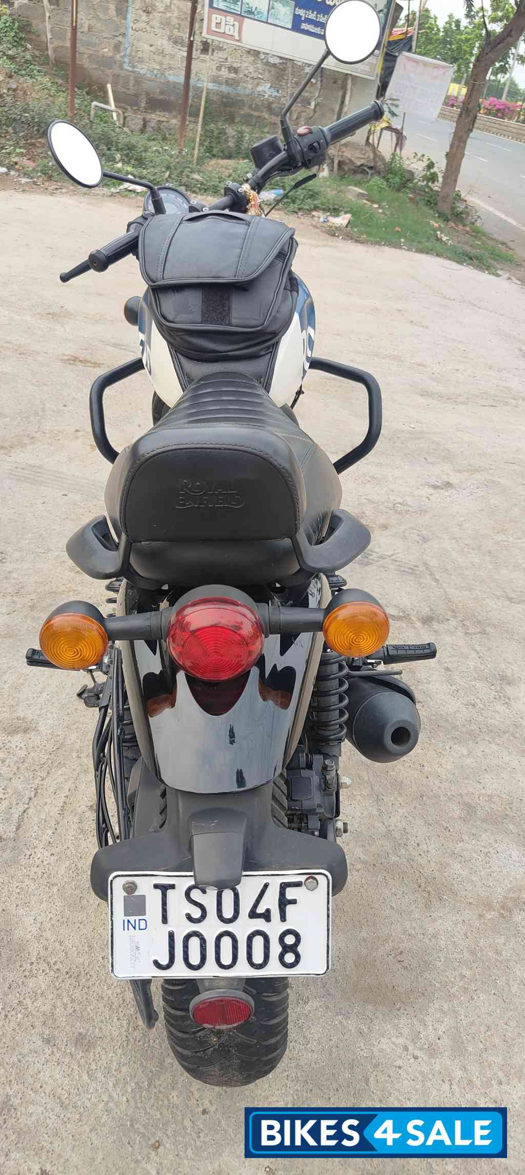 Royal Enfield Hunter 350 Metro