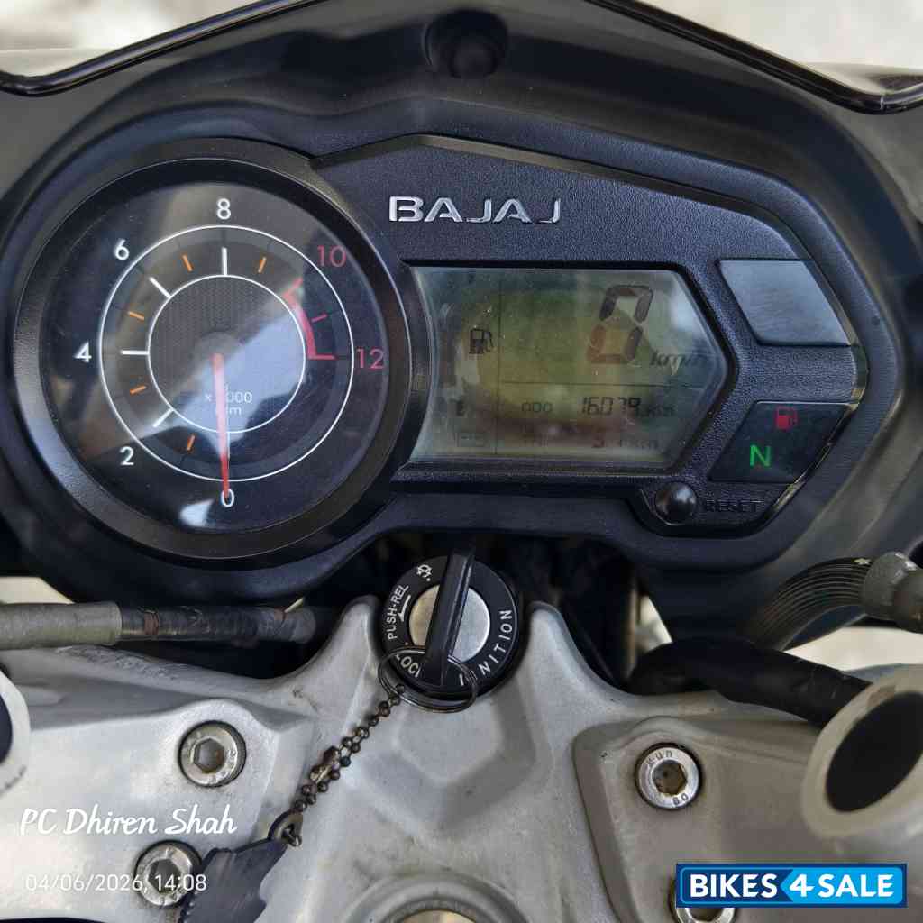 Black Bajaj Pulsar 135LS
