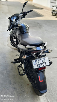 Black Bajaj Pulsar 135LS