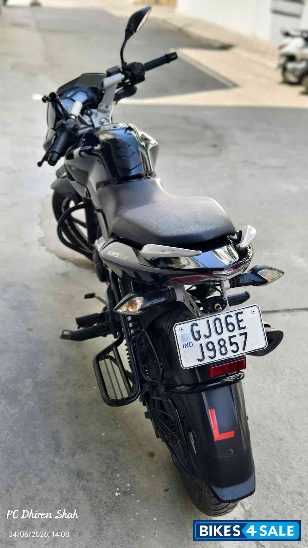 Black Bajaj Pulsar 135LS