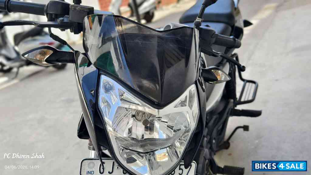 Black Bajaj Pulsar 135LS