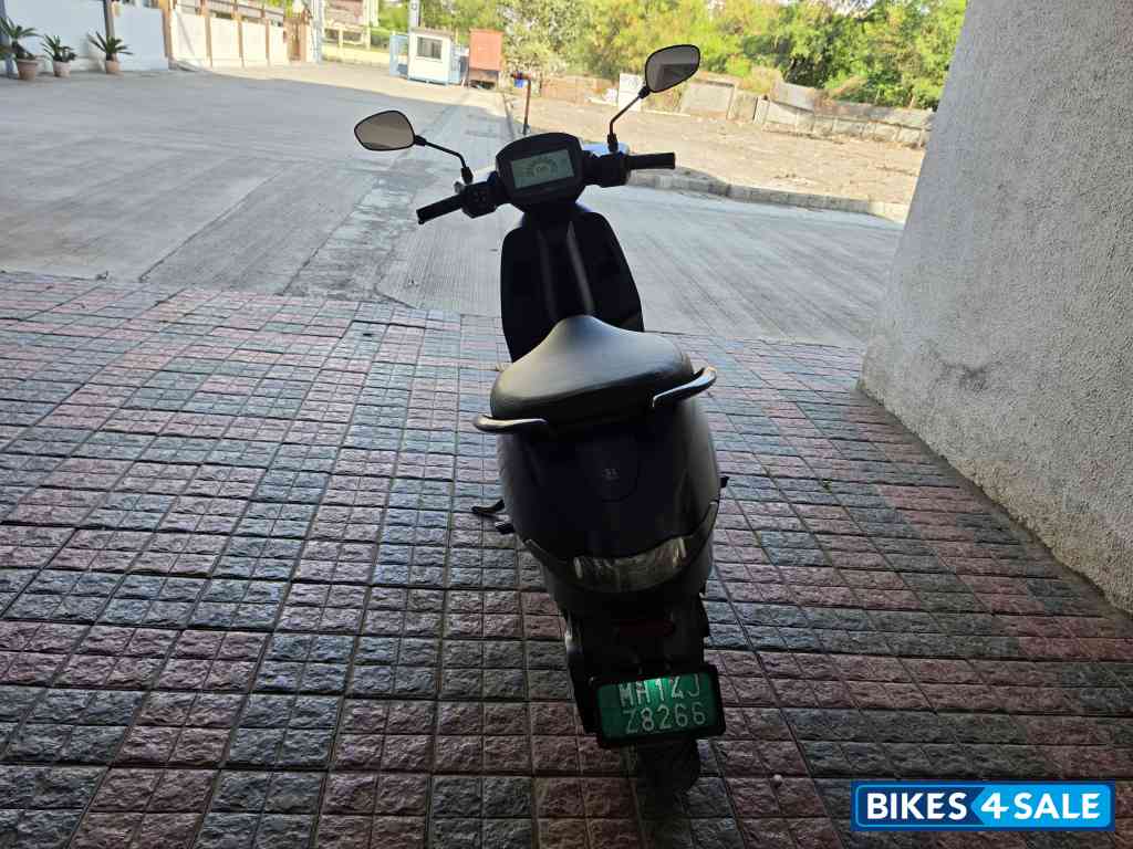 Midnight Blue Ola S1 Pro