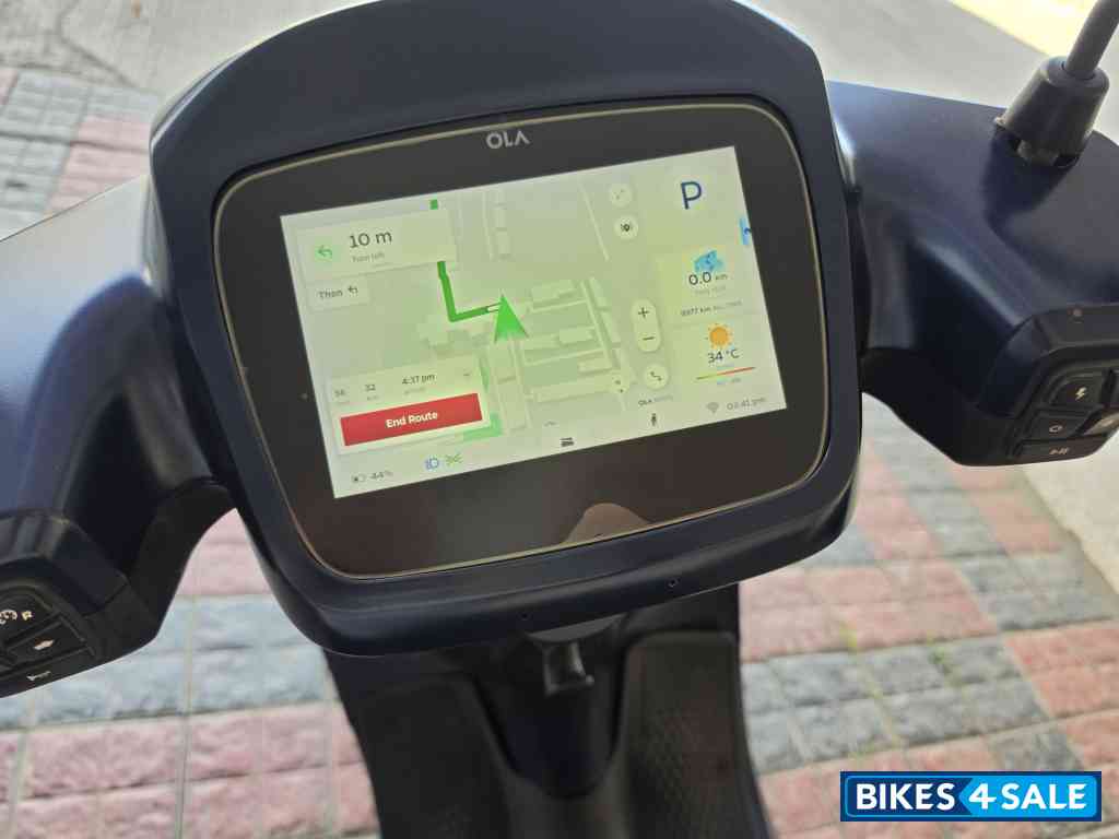 Midnight Blue Ola S1 Pro