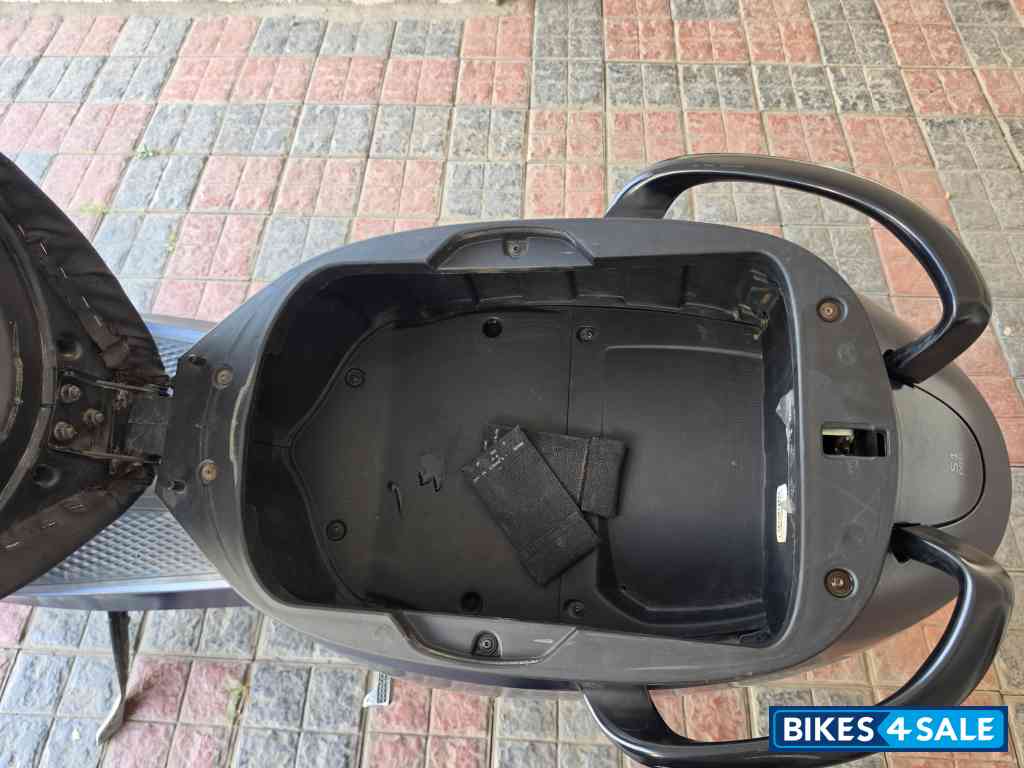 Midnight Blue Ola S1 Pro