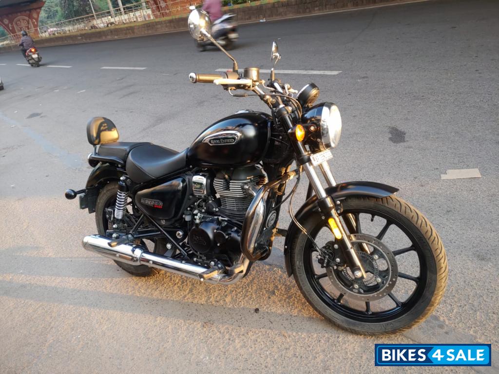 Royal Enfield Meteor 350 Stellar