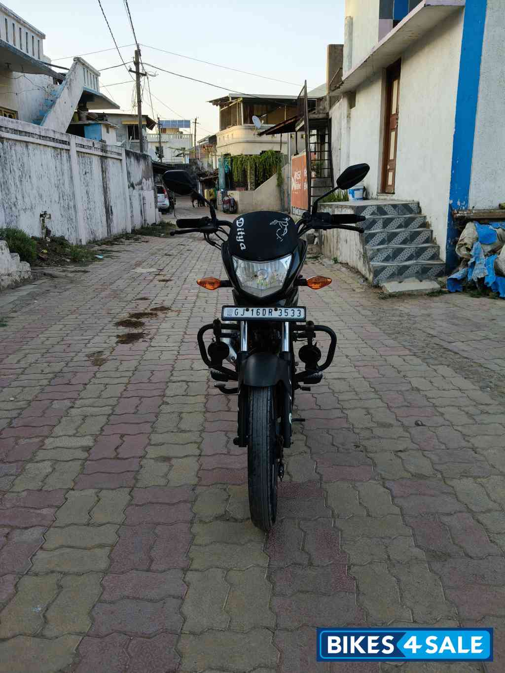 Blue Honda Shine 100
