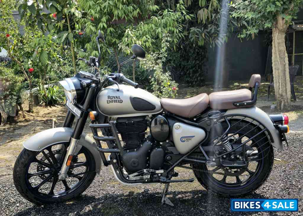 Royal Enfield Classic Gunmetal Grey