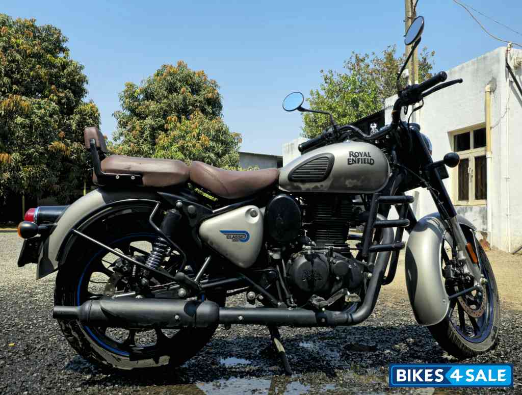 Royal Enfield Classic Gunmetal Grey